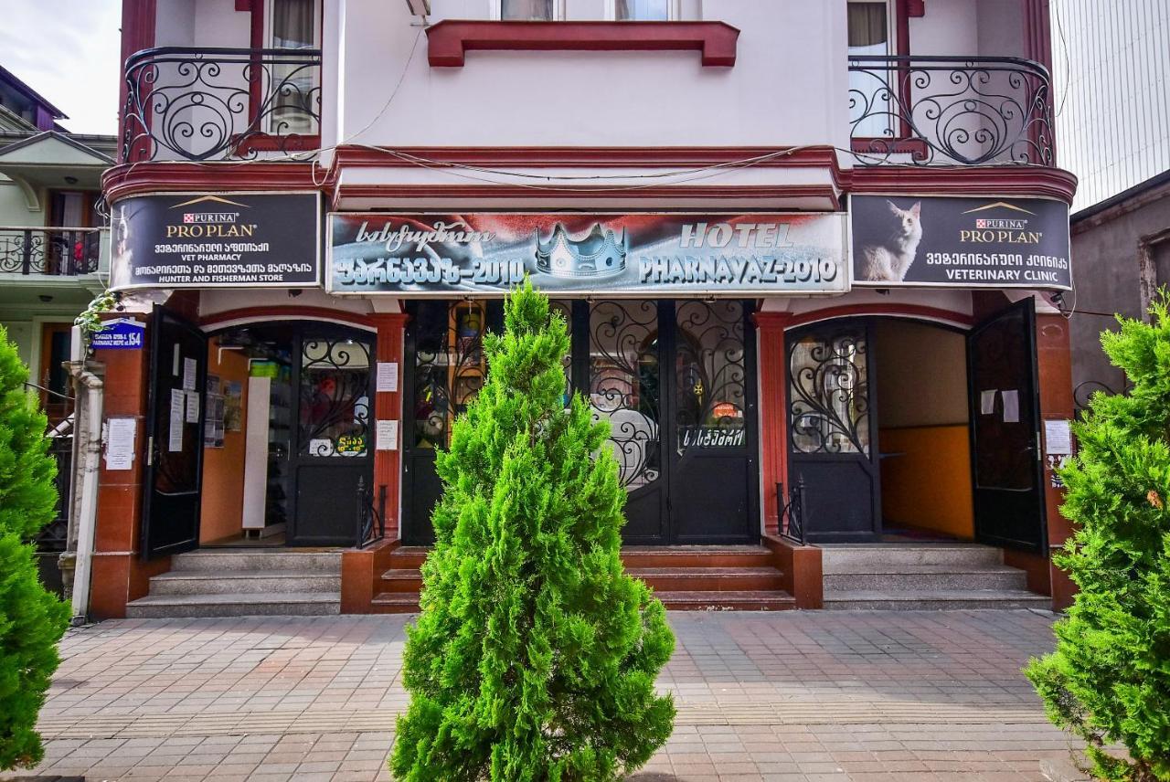 Hotel Pharnavaz Batumi Esterno foto
